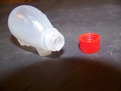 soy-pig-container-2-2-photo-by-ido-kenan-cc-by-sa soy-pig-container-2-2-photo-by-ido-kenan-cc-by-sa