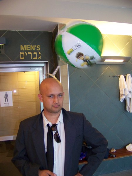 אלון גור-אריה, במאי "המוסד הסגור". צילום: עידו קינן, cc-by-sa