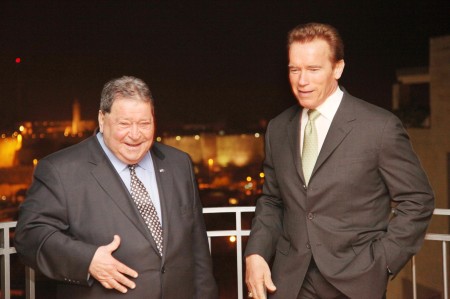 ארנולד שוורצנגר ובנימין בן אליעזר. צילום: ששון תירם